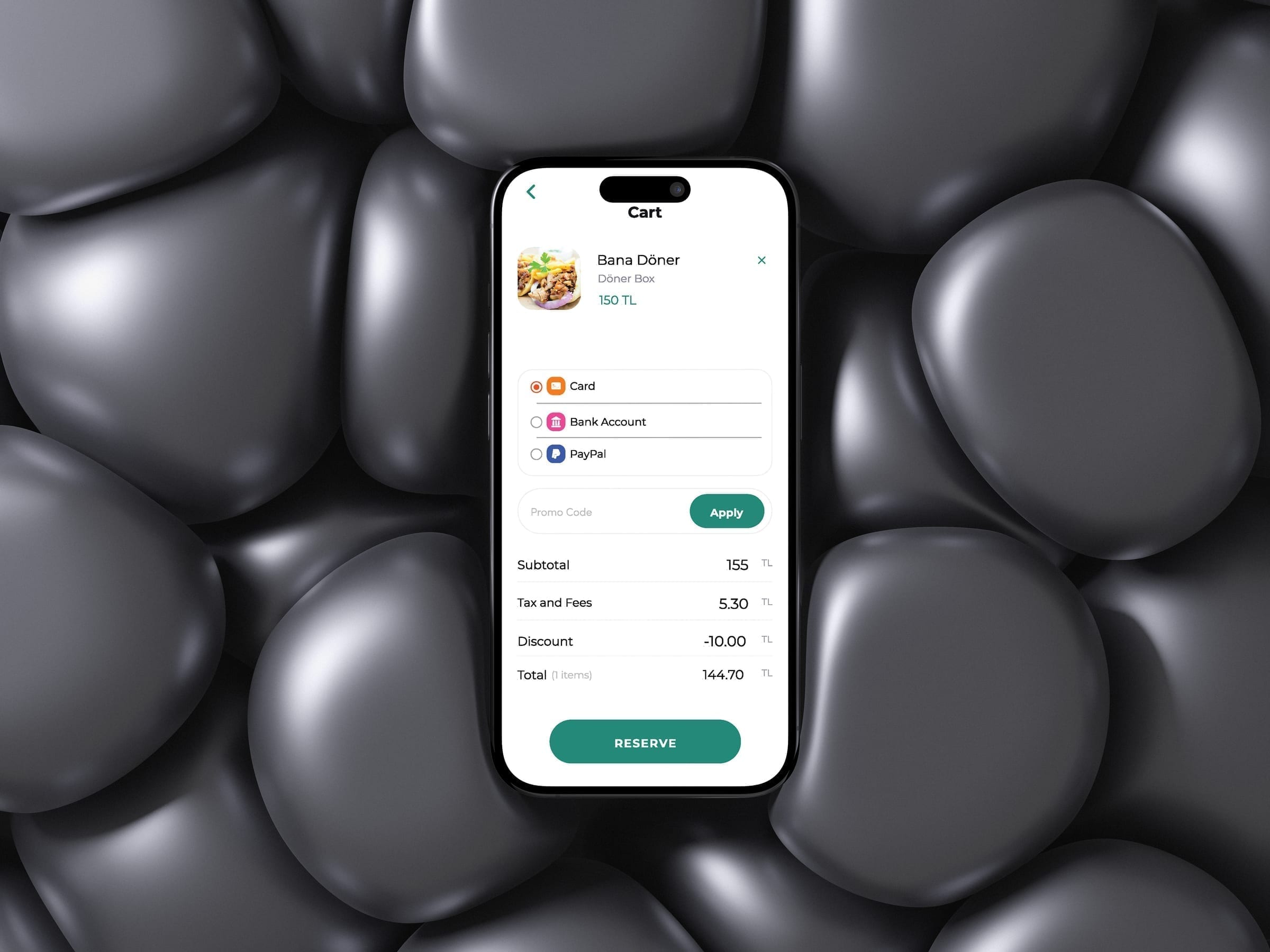 GreenPlates+ Warenkorb-Screen mit Artikelübersicht, Zahlungsauswahl, Promo-Code und aufgeschlüsseltem Gesamtbetrag.